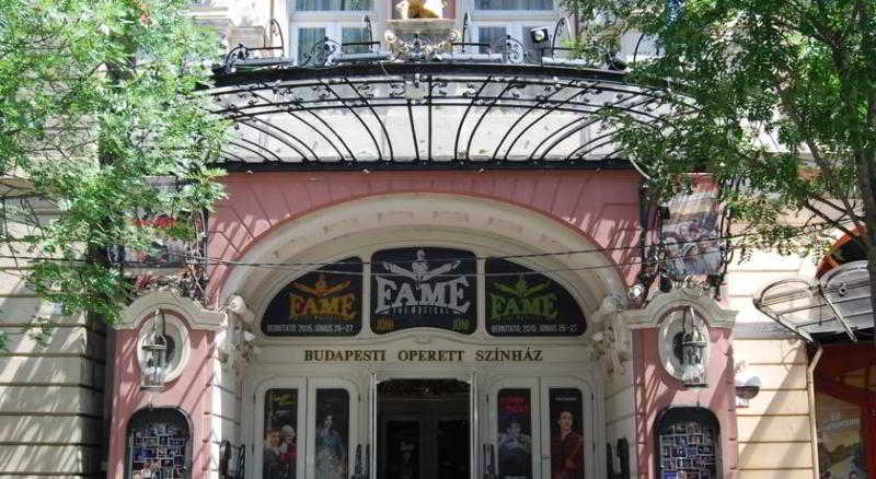 Broadway City Guesthouse Budapest Bagian luar foto