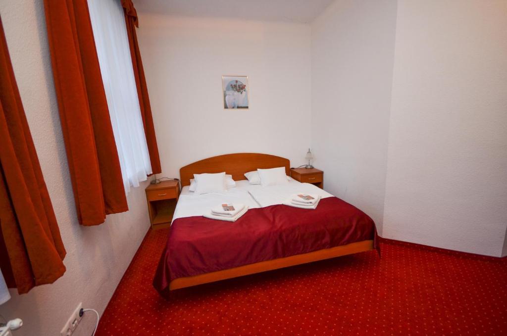 Broadway City Guesthouse Budapest Ruang foto